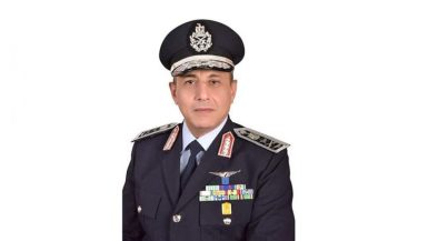من هو الفريق محمد عباس حلمى وزير الطيران المدنى الجديد؟