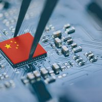 صناعة الرقائق الصينية تواجه ألمًا عميقًا من ضوابط الصادرات الأمريكية