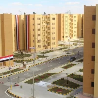وزير الإسكان يتابع الموقف التنفيذي لمشروعات مدينة طيبة الجديدة