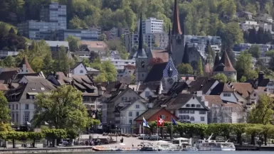 النرويجيون يفرون إلى سويسرا هرباً من ضرائب الثروة