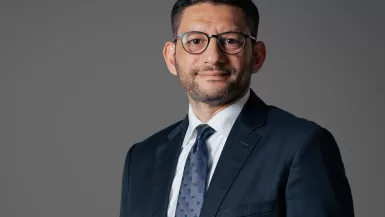 أحمد الشريف – رئيس شبكة المشرق العالمية بمصر ونائب رئيس بنك المشرق